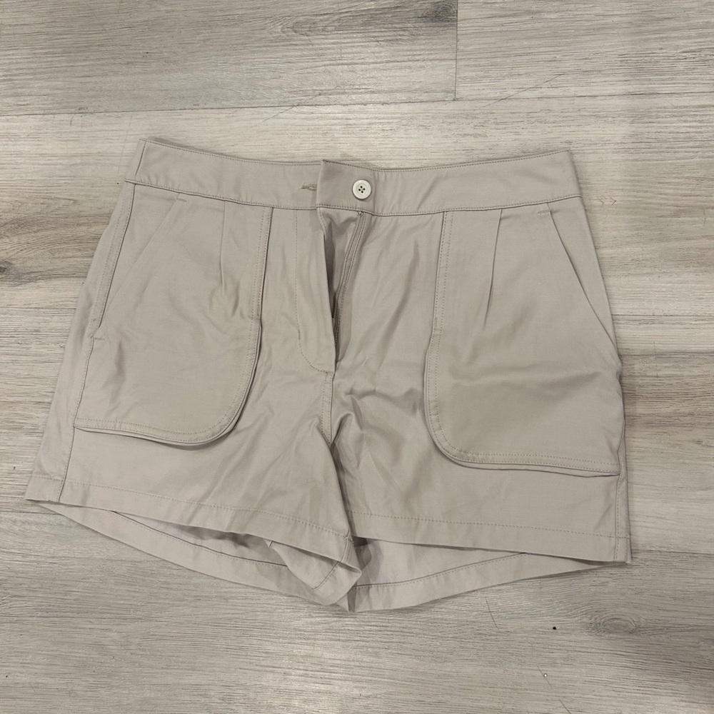 Lululemon Shorts, Size 6